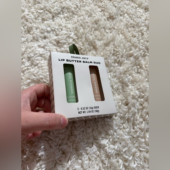 Trader Joe’s 2-Pack Lip Butter Balm Dup Vanilla Mint & Brown Sugar New In Box - Picture 7 of 7